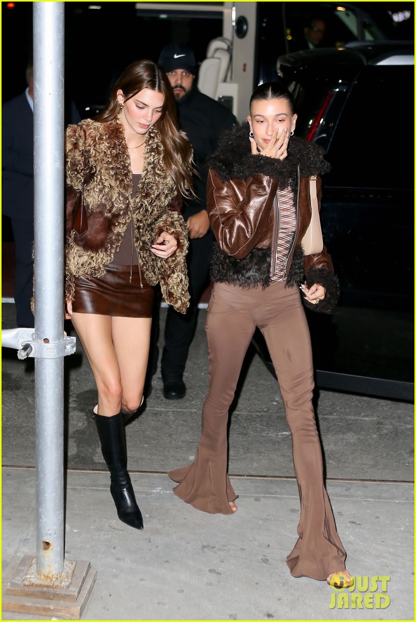 Kendall Jenner & Hailey Bieber Arrive in Style For a Pre-Met Gala Party ...