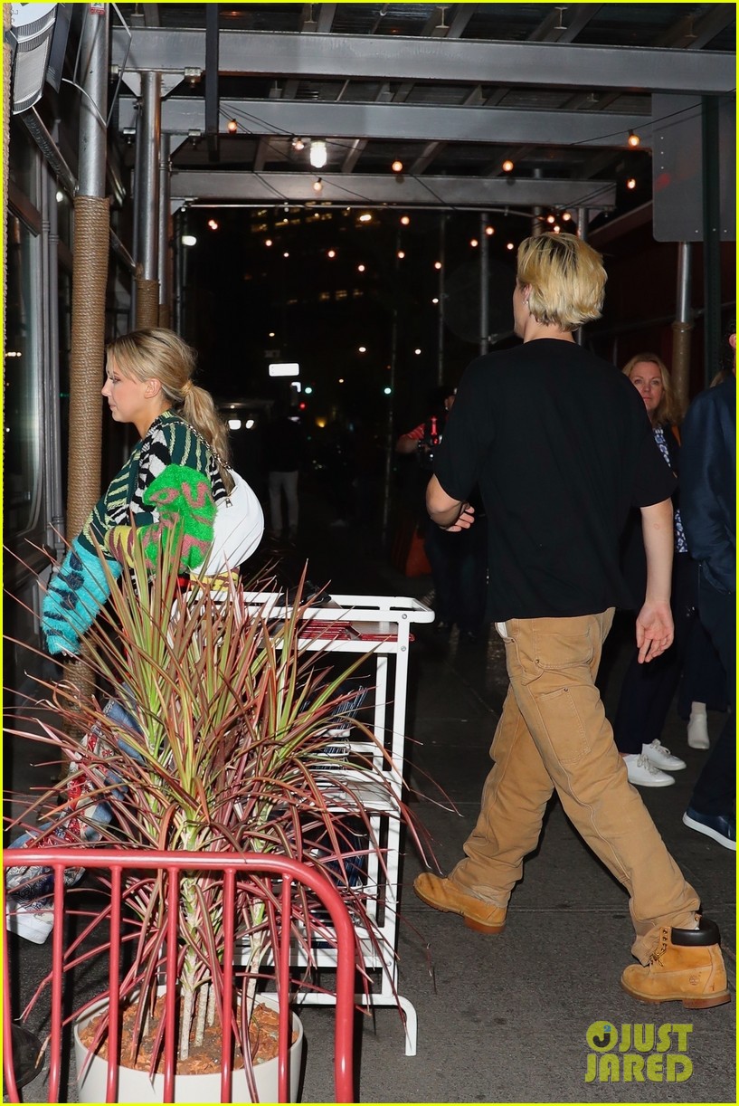 millie bobby brown jake bongiovi dinner nyc 16