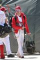 nick jonas gets support from wife priyanka chopra at baseball game 61