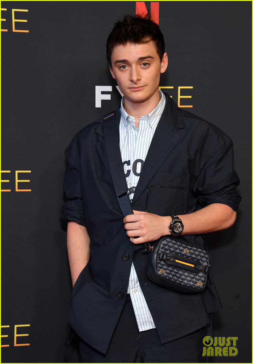 stranger things atas screening noah schnapp hair quote 19