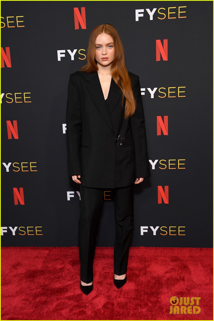 stranger things atas screening noah schnapp hair quote 22