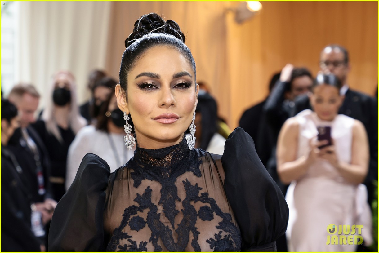 Full Sized Photo of vanessa hudgens one of the first on met gala red