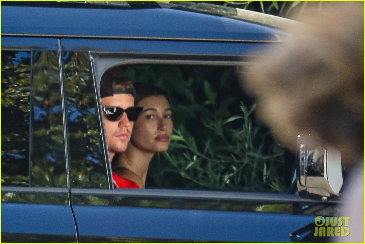 justin bieber enjoys rare outing with hailey after ramsey hunt syndrome diagnosis 85