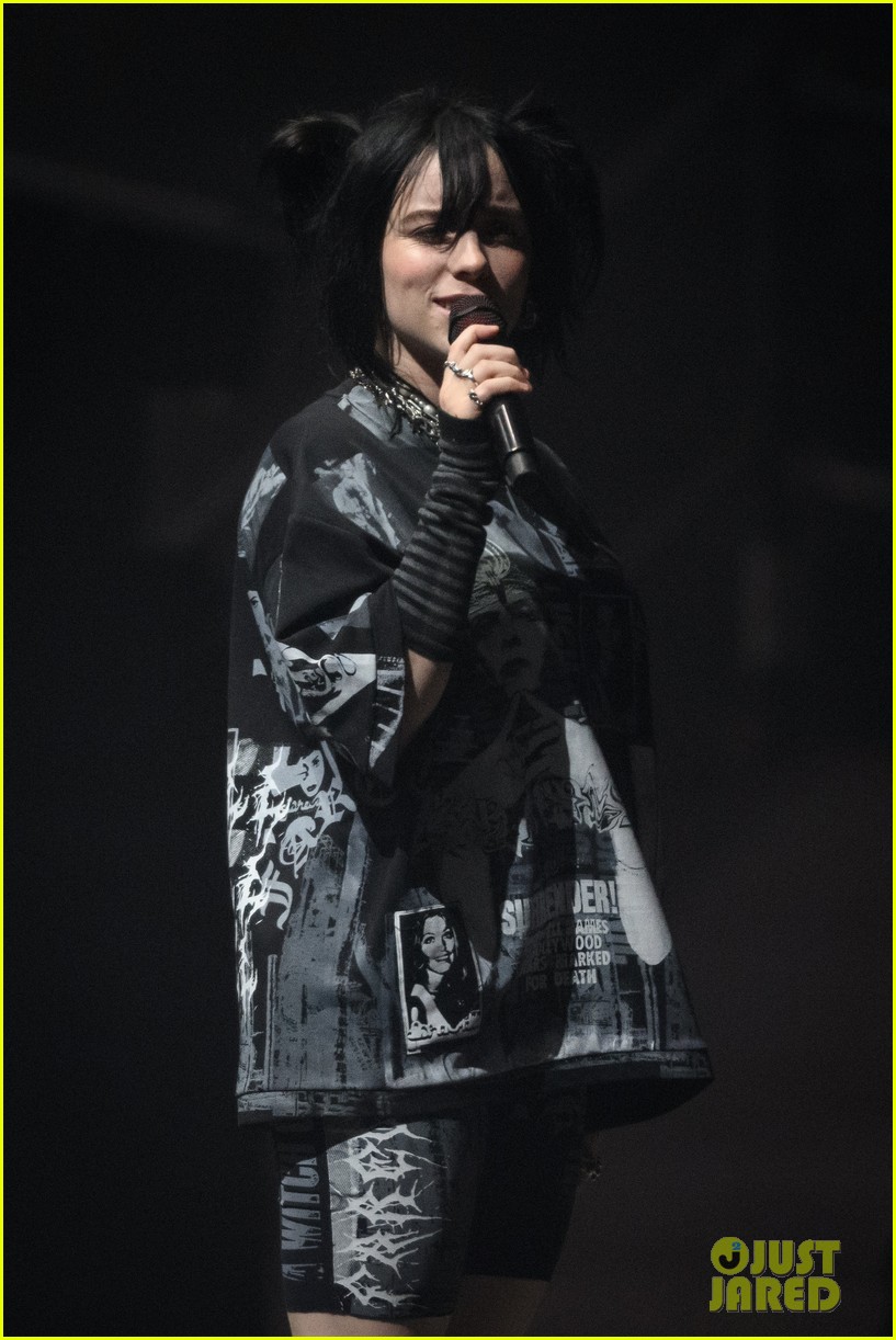 Billie Eilish Hits the Stage for Glastonbury 2022! (See Pics) | Photo ...