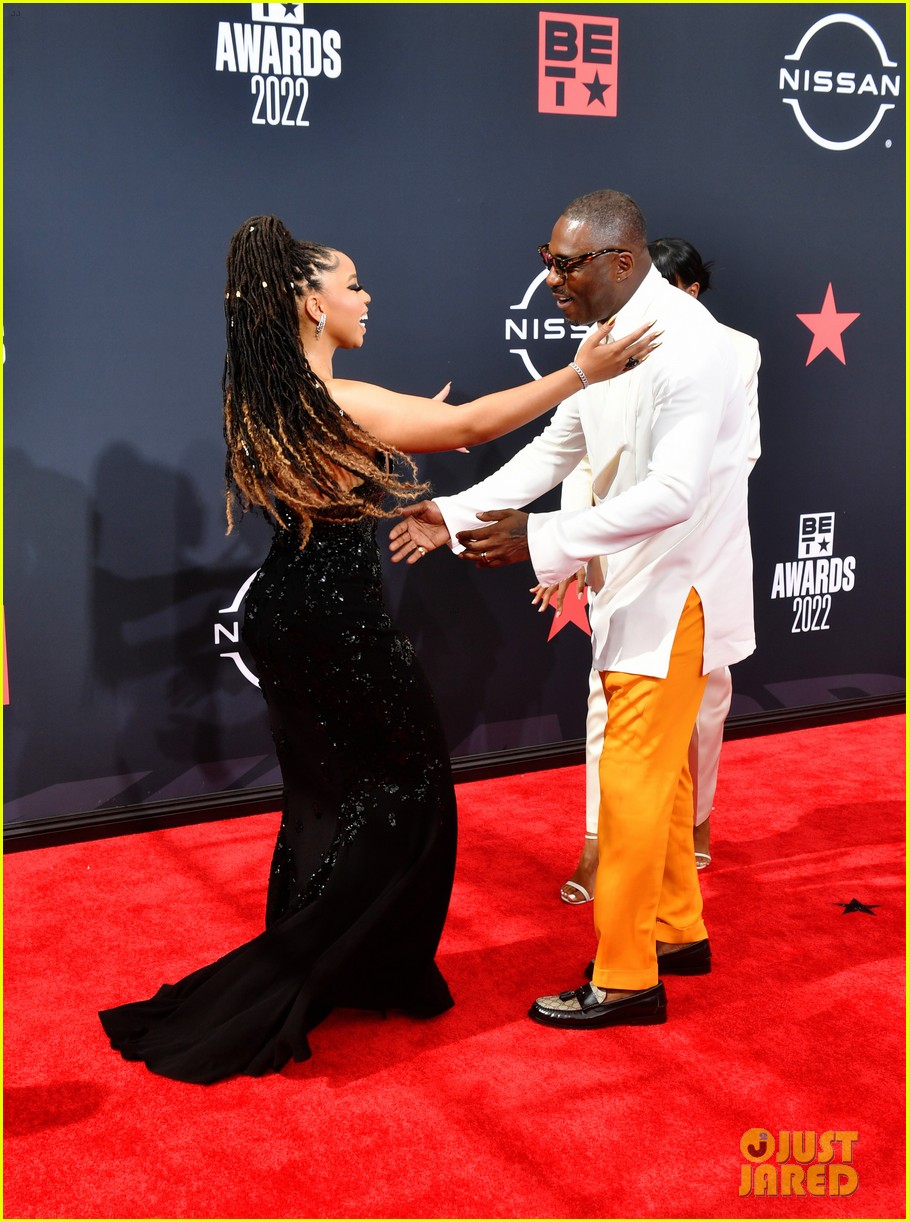 Halle Bailey & DDG Make Red Carpet Debut at BET Awards 2022 | Photo