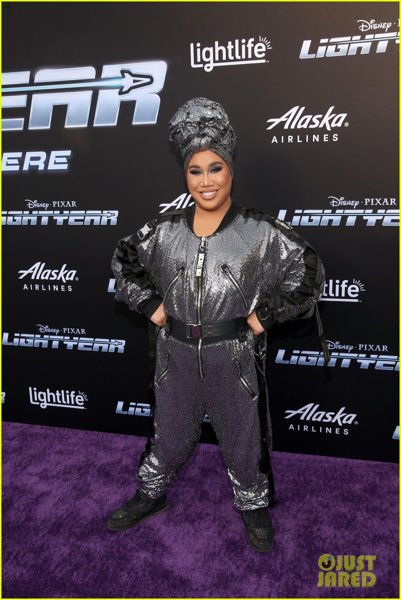 Keke Palmer Wears Bright Green Eyeliner to 'Lightyear' Premiere with