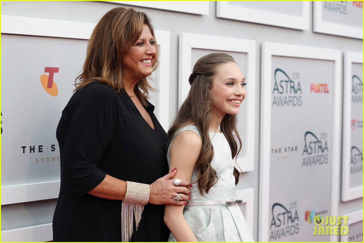 maddie ziegler reveals this about dance moms why she wont talk to abby lee 03