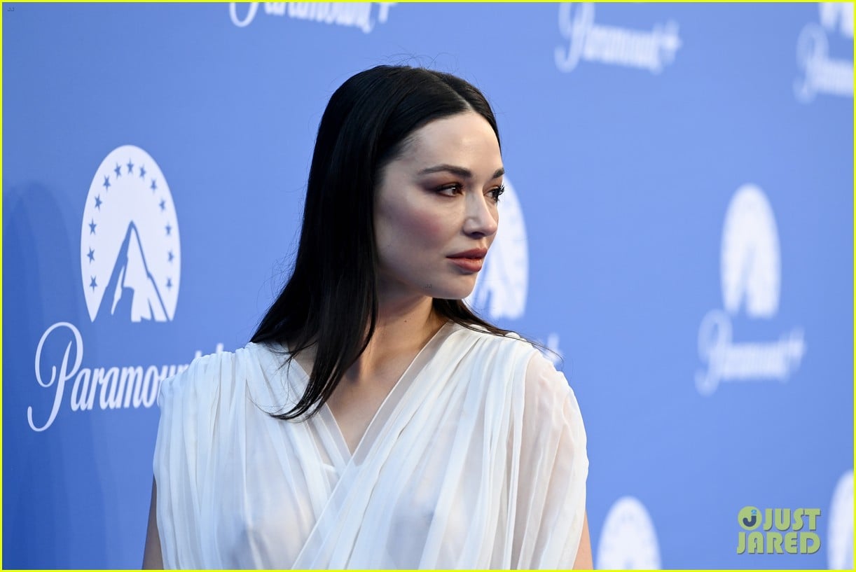 teen wolf the movie stars help launch paramount plus in the uk 28