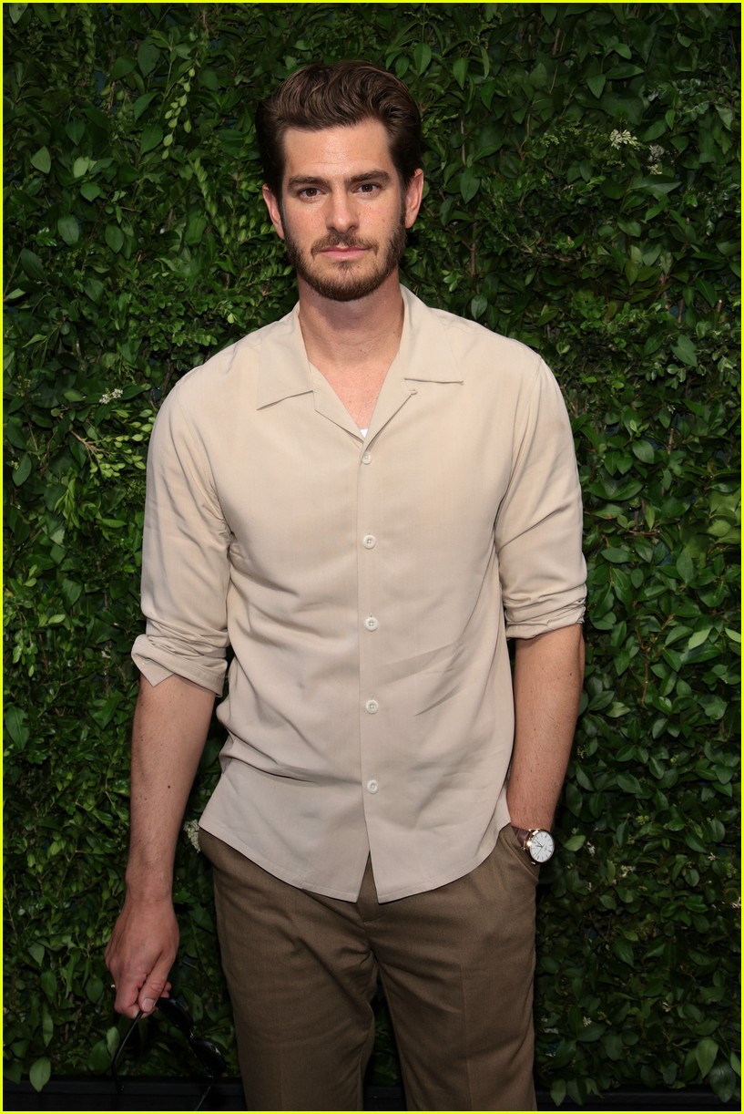 Gossip Girl's Whitney Peak & Evan Mock Attend Chanel Dinner During