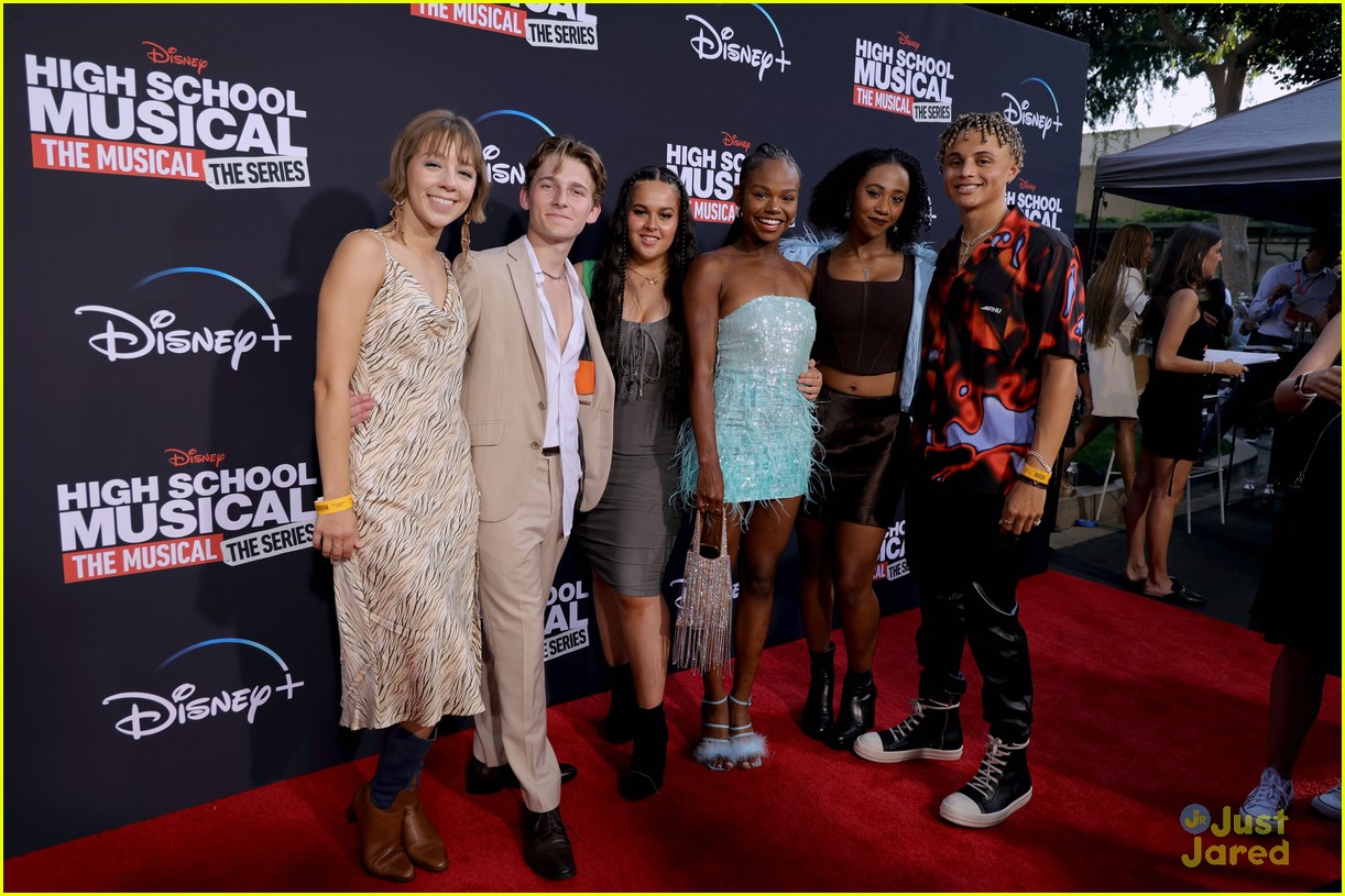 The 'HSMTMTS' Ladies Slayed the Season 3 Premiere Red Carpet See All