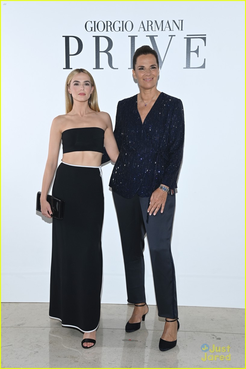 Full Sized Photo of maude apatow zoey deutch more attend giorgio armani