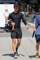 shawn mendes goes sporty for breakfast in vancouver 18