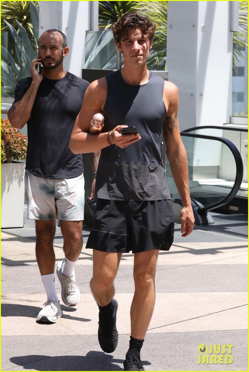 Shawn Mendes Hits The Gym After Announcing Tour Break Photo 1352719