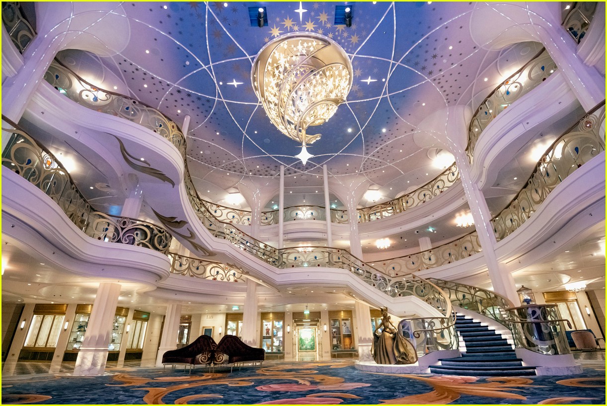 details revealed about 5k drink on disney wish cruise ship 03