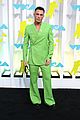 dylan obrien colton haynes are teen wolf studs at mtv vmas 12