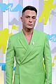 dylan obrien colton haynes are teen wolf studs at mtv vmas 24