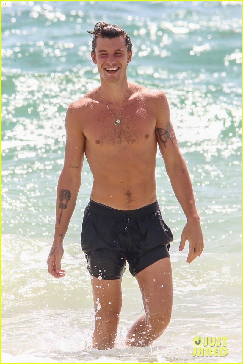 Full Sized Photo Of Shawn Mendes Shirtless Beach Photos On Birthday 07 ...