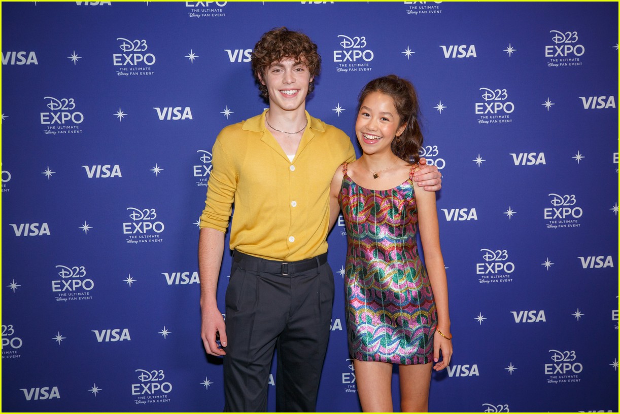 Avatar 2's Young Stars Step Out Together for D23 Expo! | Photo 1356551