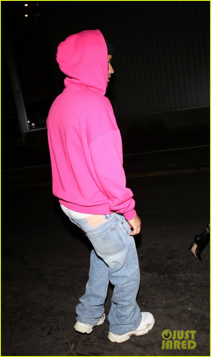 justin hailey bieber candids first outing postponed tour 38