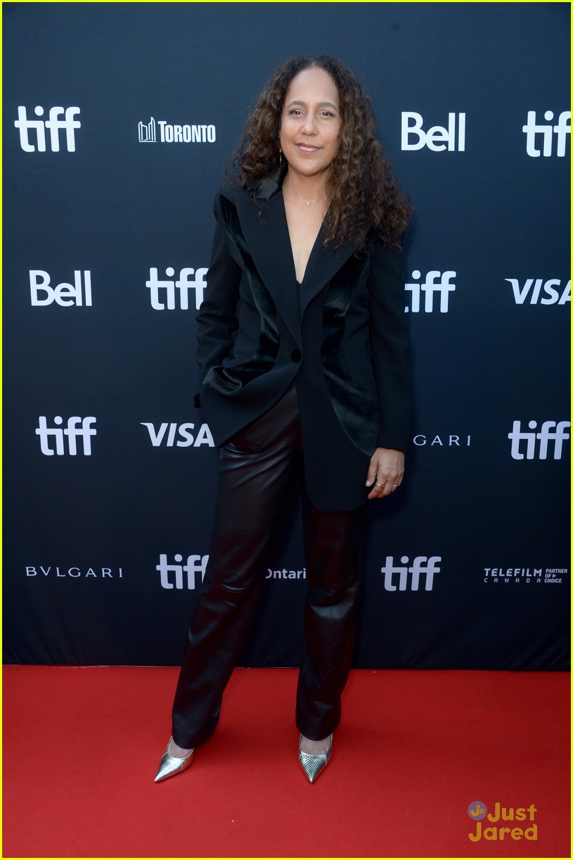 hero fiennes tiffin joins costars at woman king tiff premiere 14