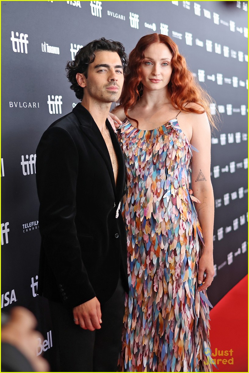 Full Sized Photo of joe jonas premieres new movie devotion with sophie