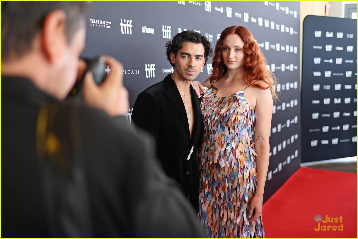 Full Sized Photo of joe jonas premieres new movie devotion with sophie