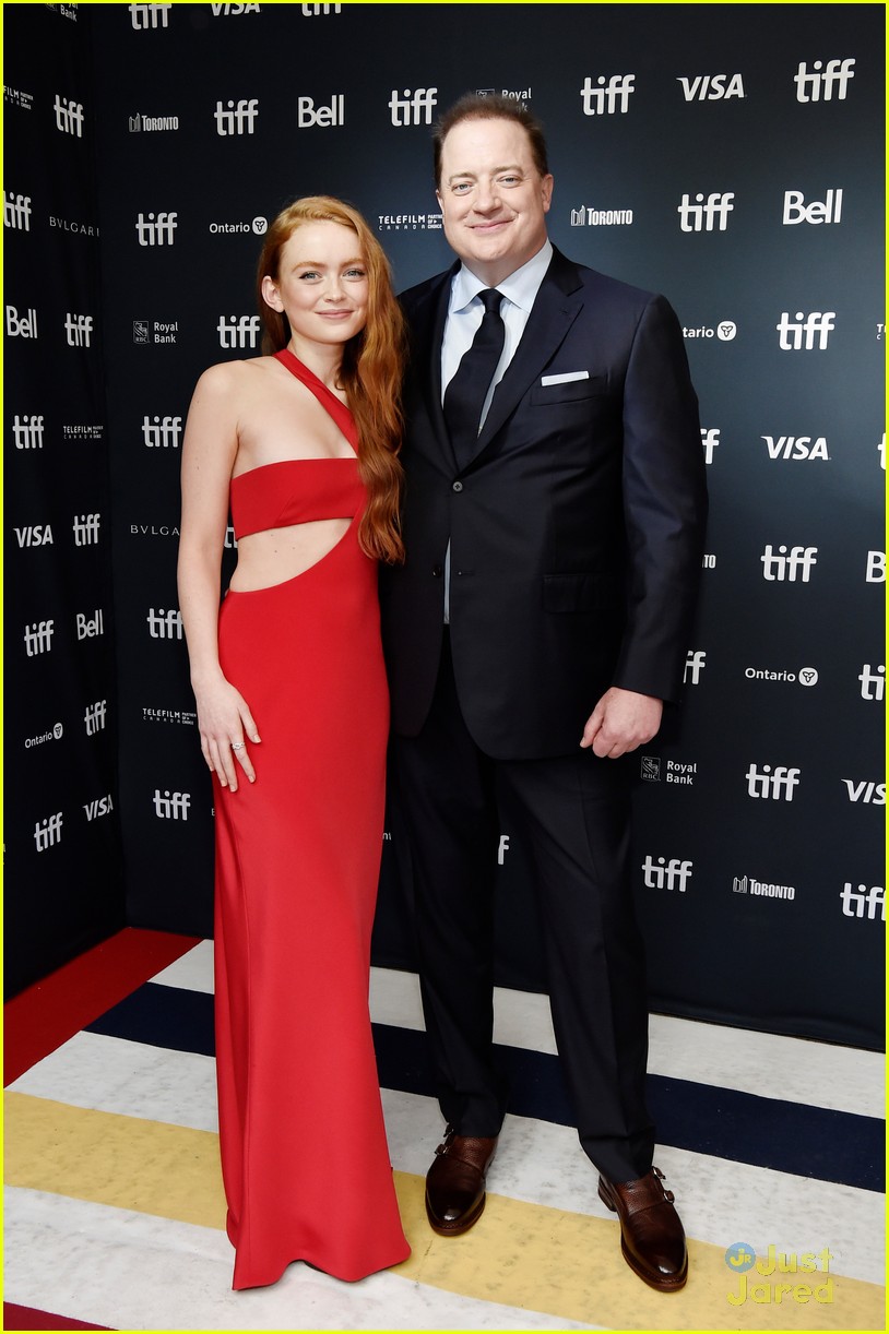 sadie sink shares sweet moment with brendan fraser at the whale toronto premiere 05