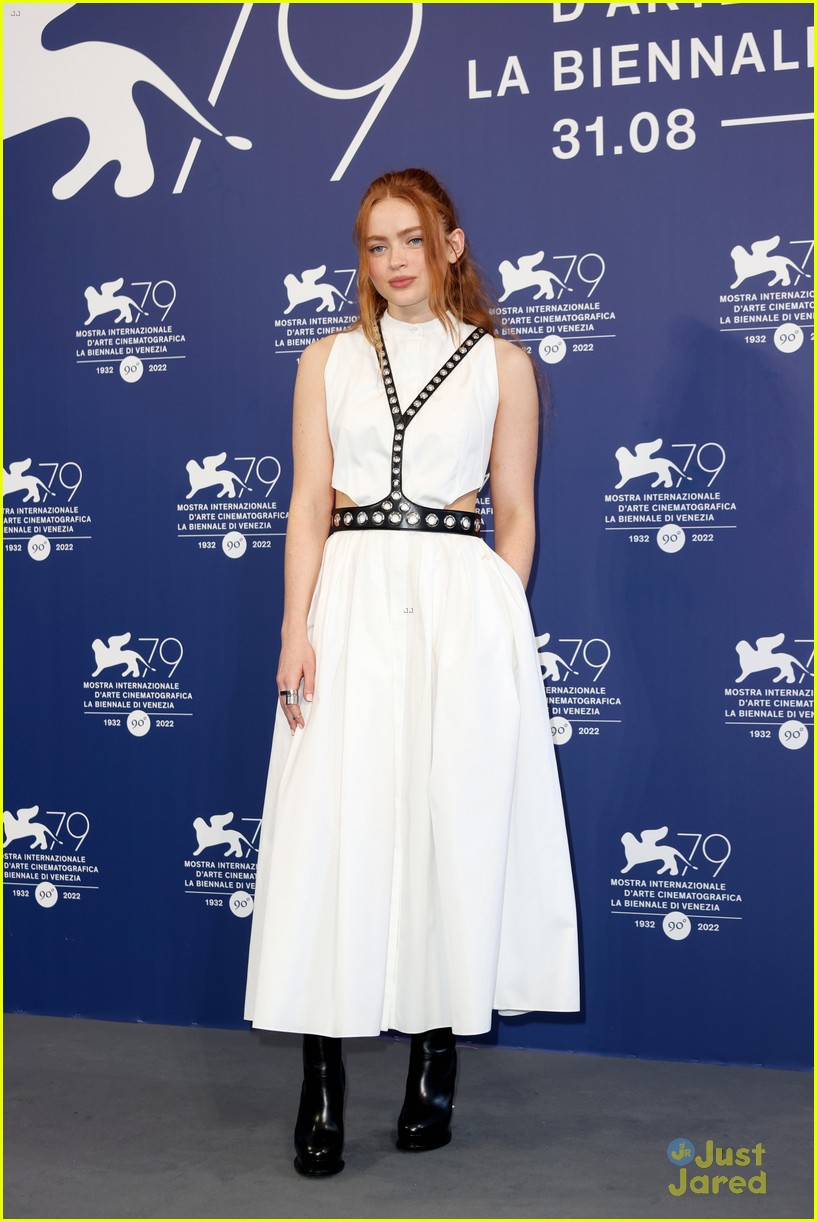 sadie sink wows in two alexander mcqueen looks at venice film festival 22