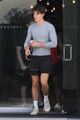 shawn mendes heads to cafe after workout 17