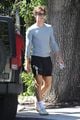 shawn mendes heads to cafe after workout 29