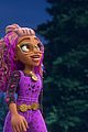 gabrielle nevaeh green dishes on new series monster high exclusive 03