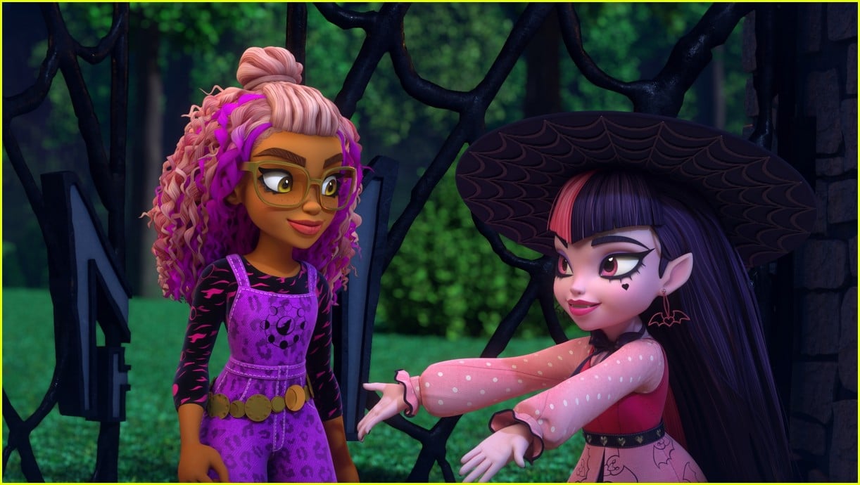 New Monster High Clip Introduces Several Characters From New Series