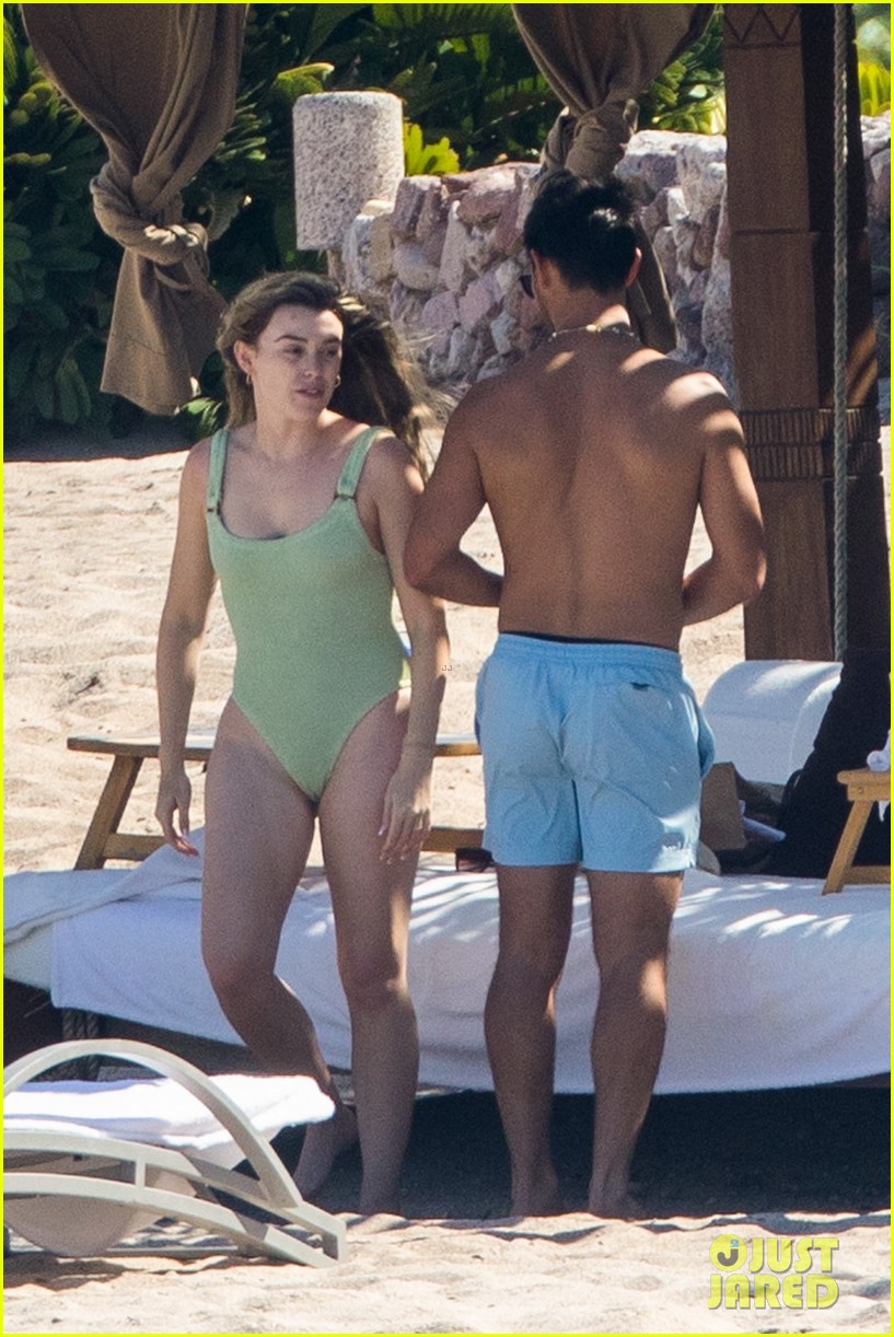 Full Sized Photo Of Taylor Lautner Tay Dome Honeymoon In Mexico 29 Taylor Lautner Goes