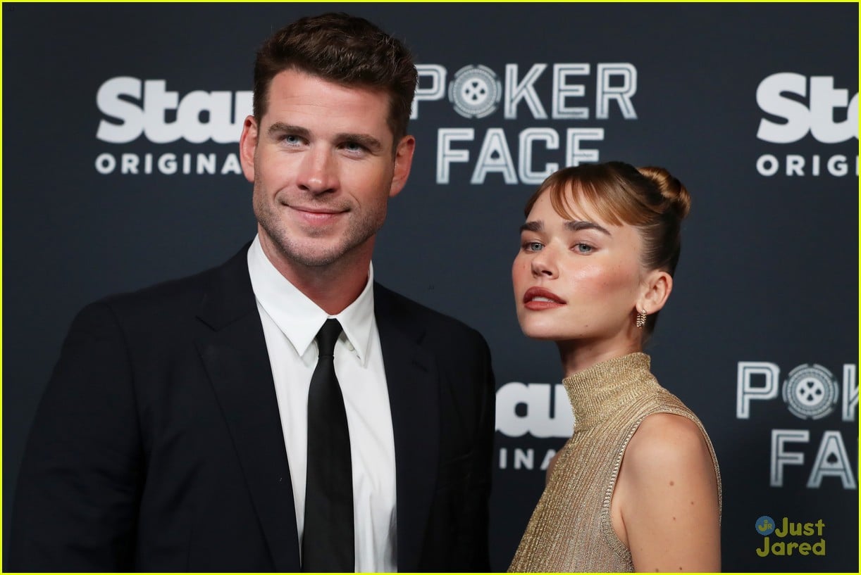 Liam Hemsworth & Gabriella Brooks Make Red Carpet Debut, Months After ...