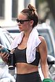 harry styles olivia wilde at gym 02