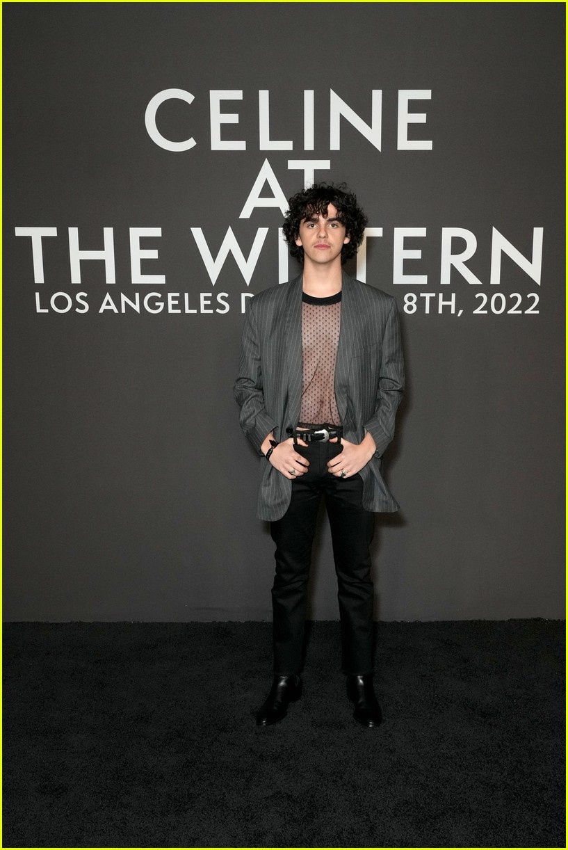 austin butler joins kaia gerbers family to watch her walk in celine fashion show 23