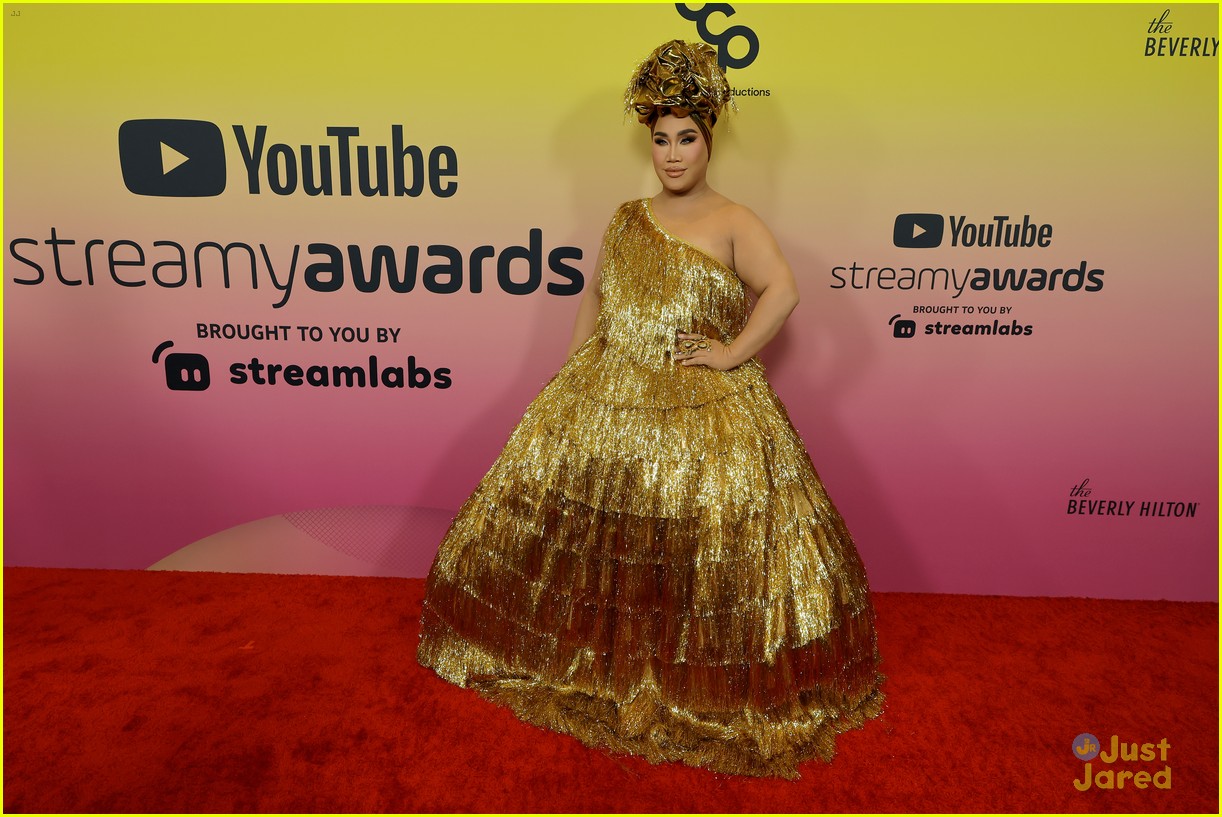 Charli D'Amelio Among Winners at YouTube Streamy Awards 2022 Photo