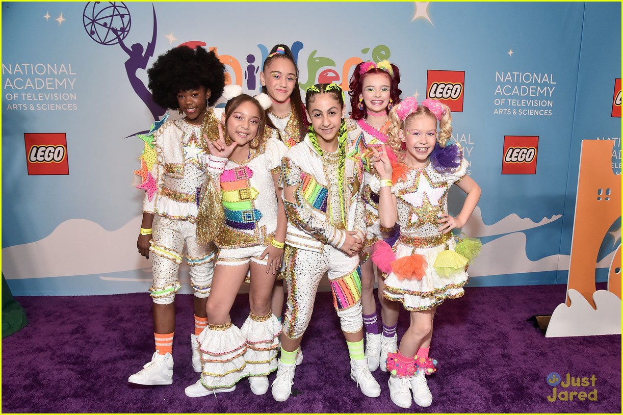 JoJo Siwa Hosts Night 1 of First Ever Children's & Family Emmy Awards