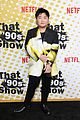 that 90s show cast steps out for premiere ahead of netflix debut 03
