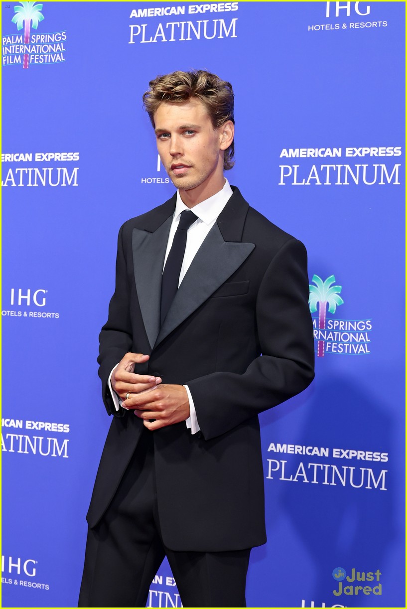 Austin Butler, Julia Butters & More Attend Palm Springs International