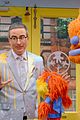 john oliver guest stars on helpsters exclusive first look 02