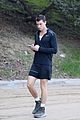 shawn mendes hike studio city 17