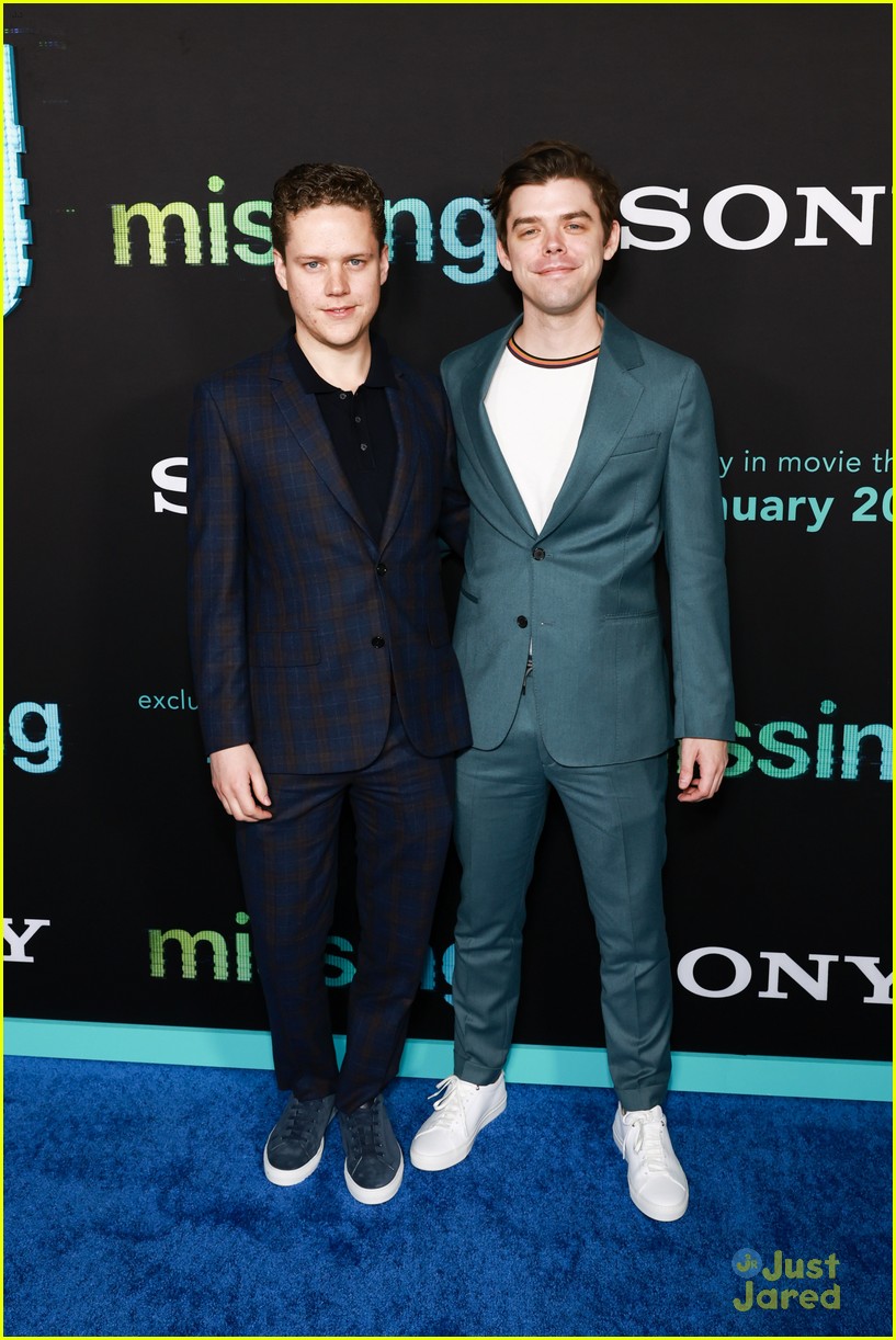 Storm Reid Makes Red Carpet Debut with Beau Shedeur Sanders at 'Missing