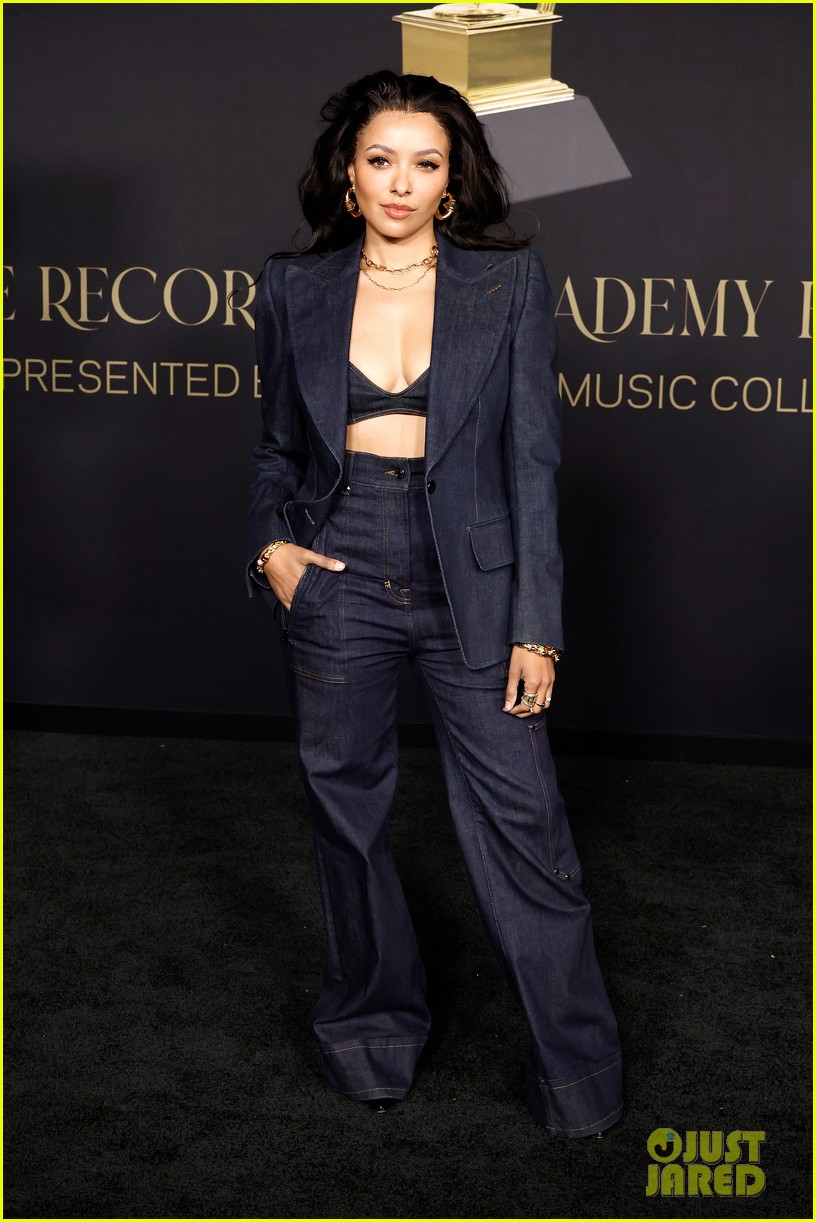 Amber riley stuns at 2023 recording academy honors presented by the