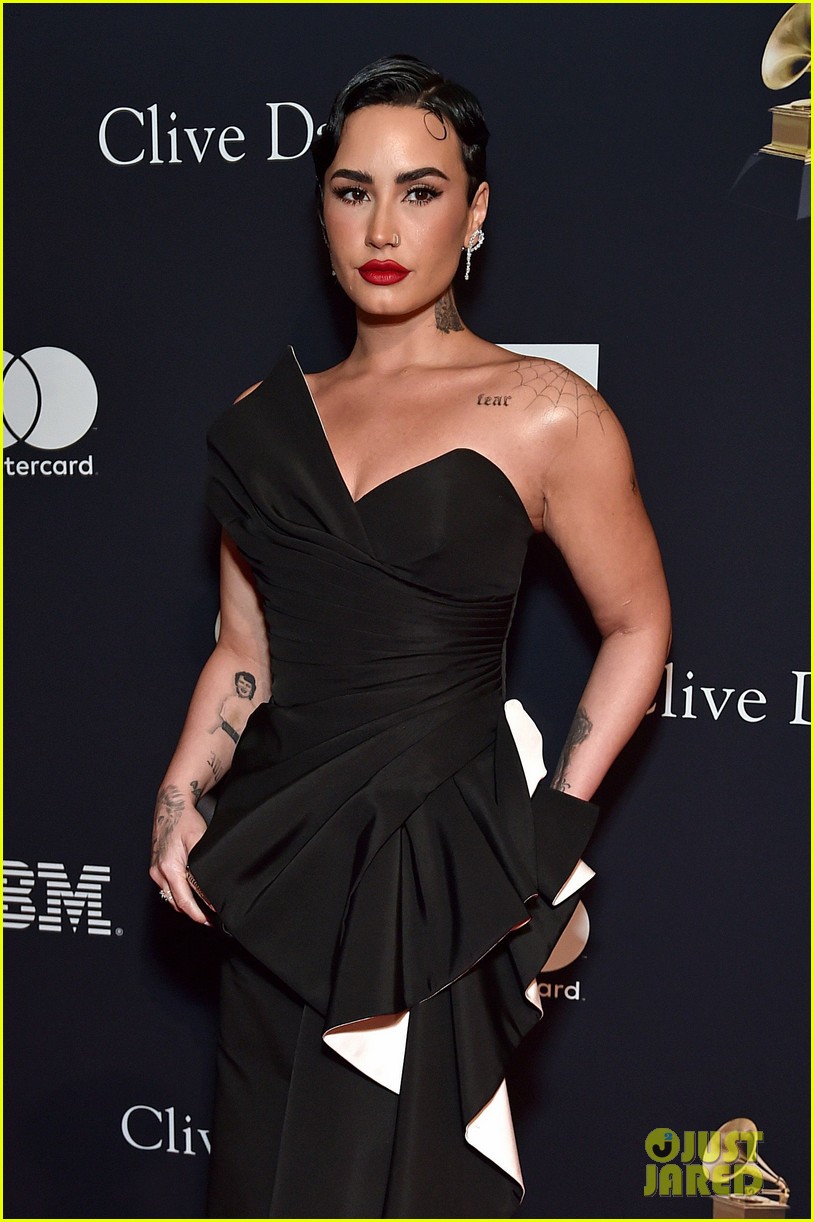 Demi Lovato & Boyfriend Jutes Are Red Carpet Official! | Photo 1367942 ...