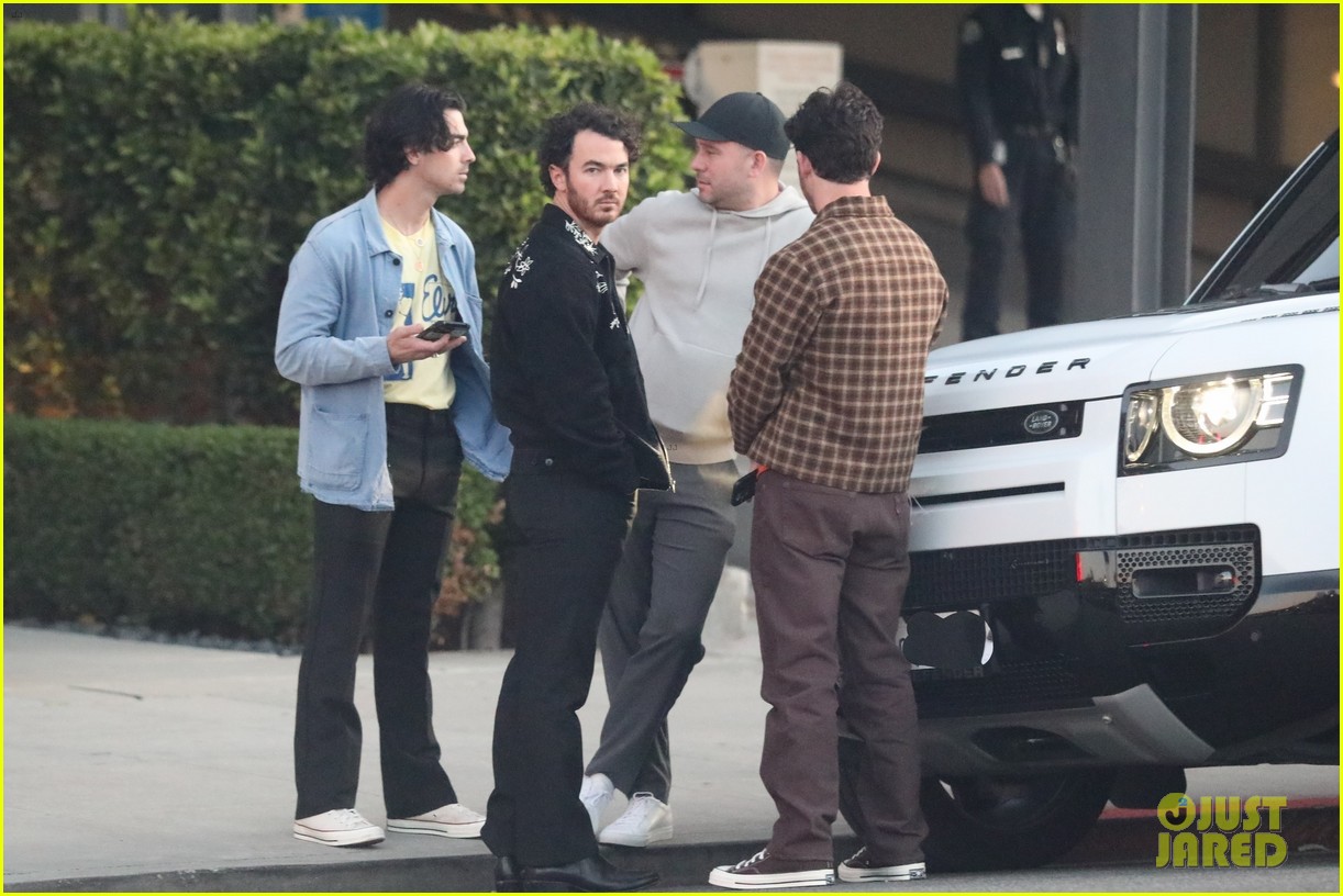 jonas brothers live nation hangout 14