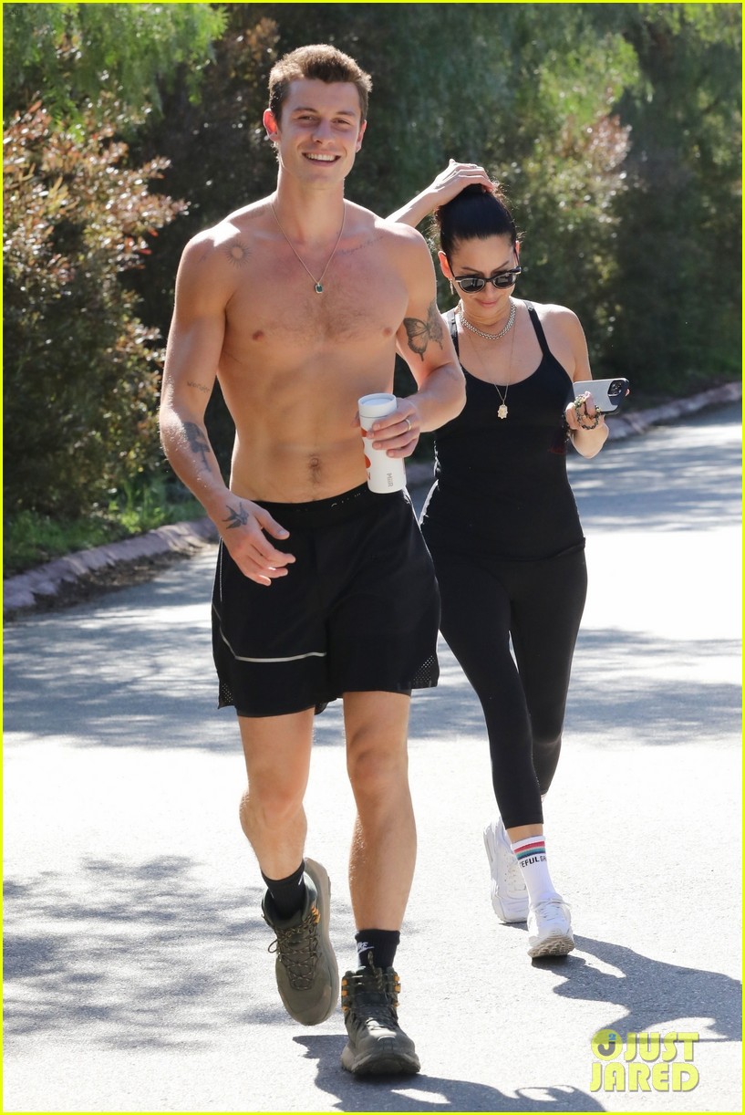 Shawn Mendes Seen on a Hike With Rumored Girlfriend Jocelyne Miranda