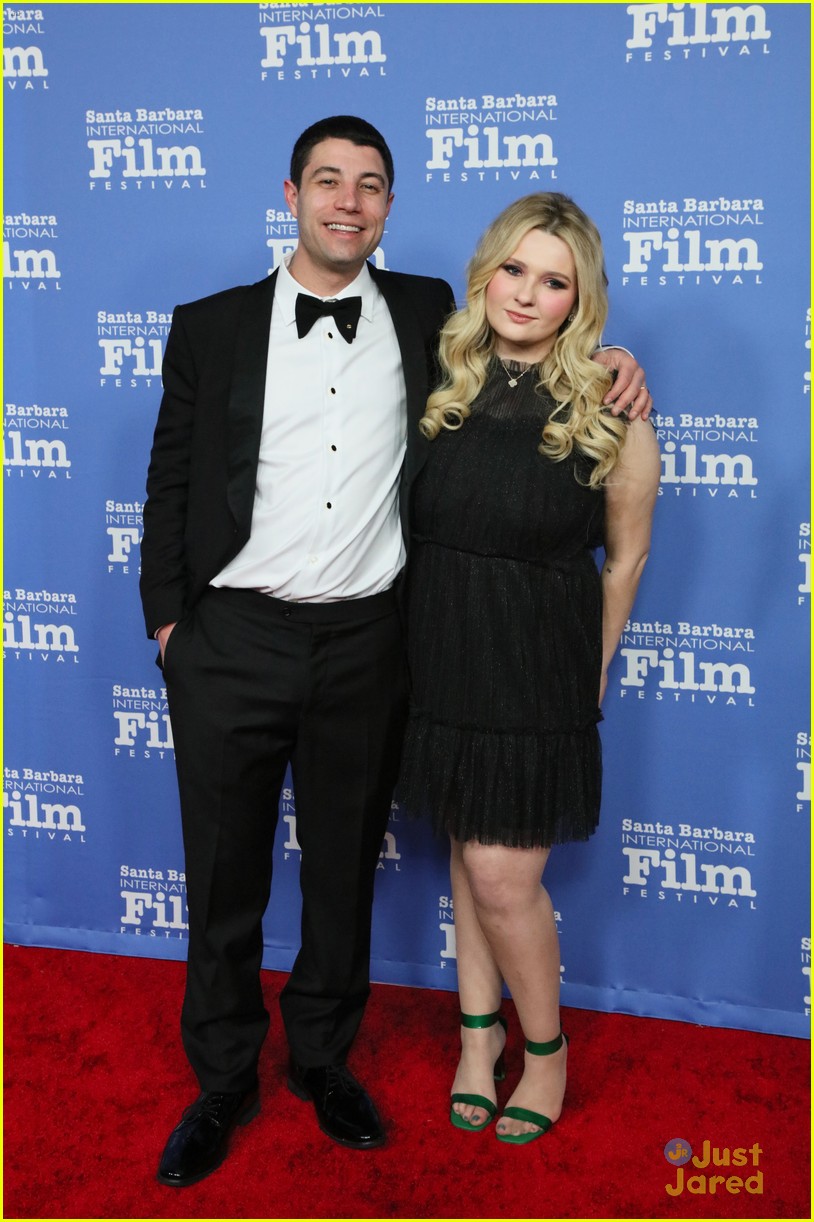 Nolan Gould & Abigail Breslin Premiere New Movie 'Miranda's Victim' at