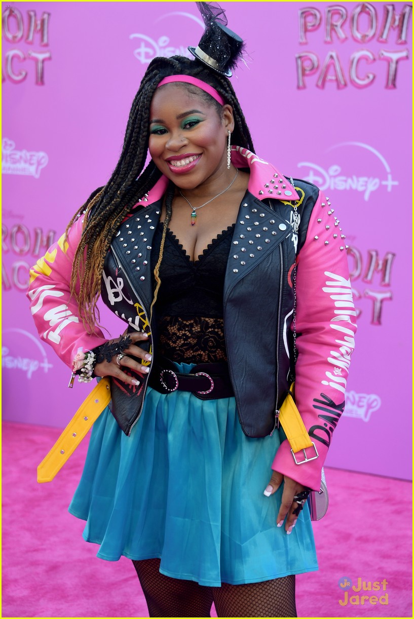 Full Sized Photo of disney channel stars attend prom pact premiere 50 ...