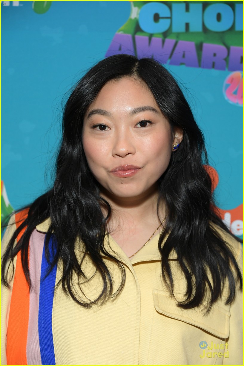 Full Sized Photo of halle bailey awkwafina dunk melissa mccarthy in ...